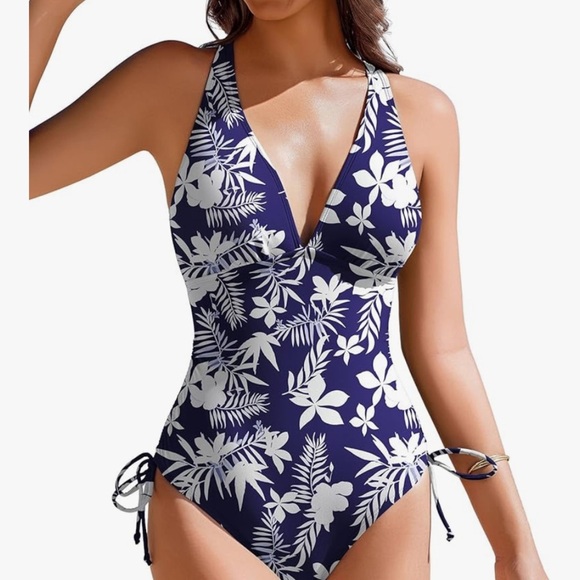 Swim bathing suit one piece swimwear XL NeW removalable padding crisscross - Picture 1 of 6